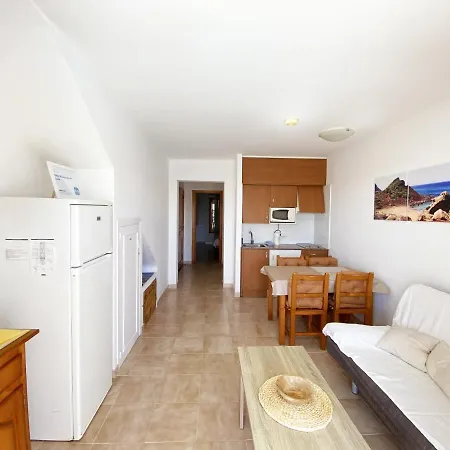 Calan Blanes Park Apt Lucia * Cala'N Blanes (Menorca)